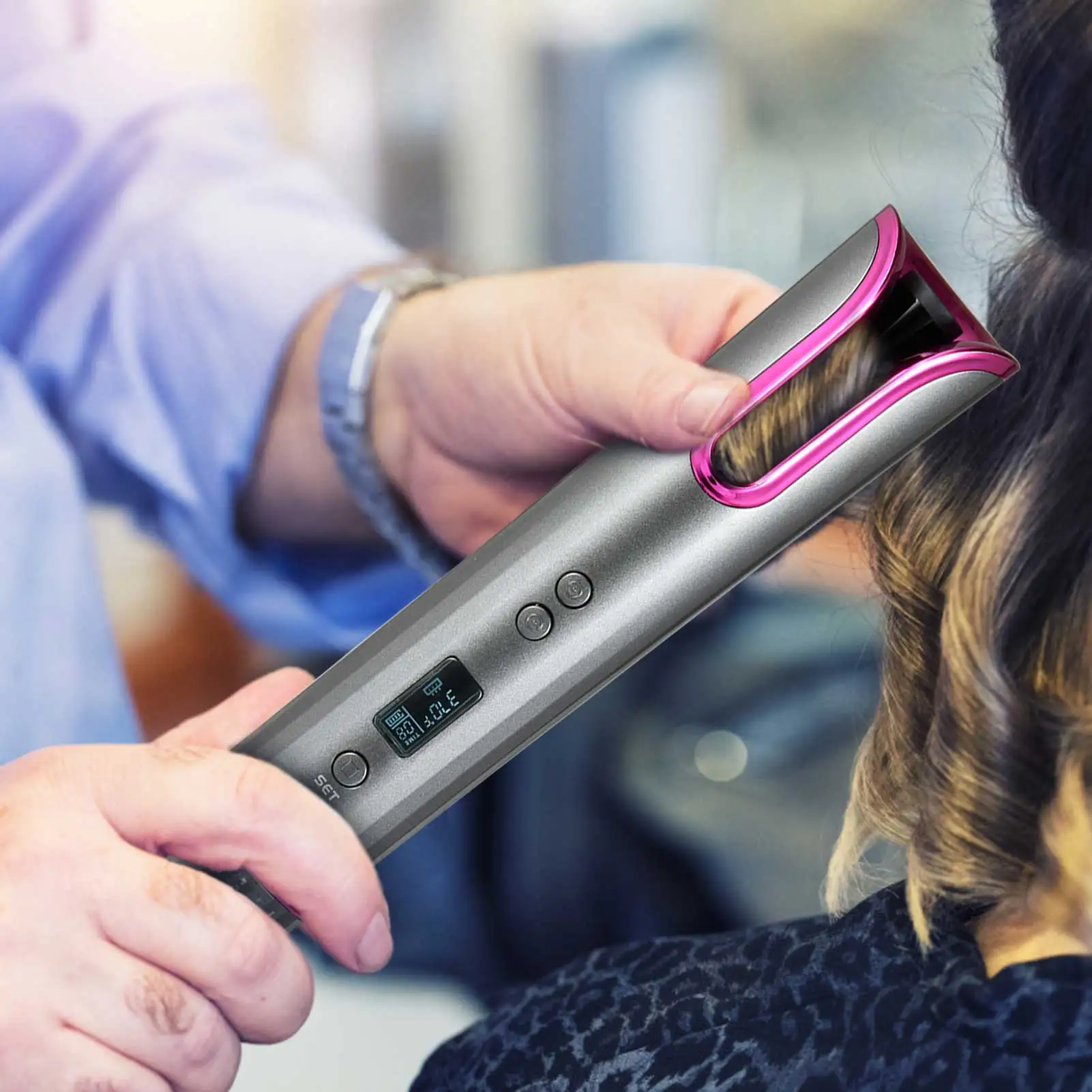 

Automatic Curling Iron Wireless Hair Curler USB Charging Cordless Auto Hair Curling Wand With LCD Display & Timer 4 Adjustable