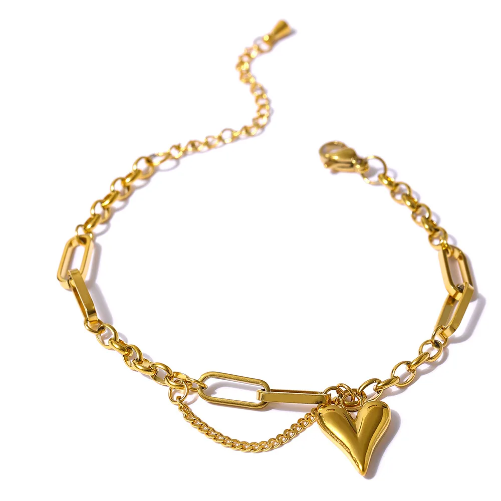 

Retro Hip-hop Love Titanium Steel Bracelet Female Fashion Niche Ins Net Celebrity Temperament Collarbone Chain Gift Giving Craft