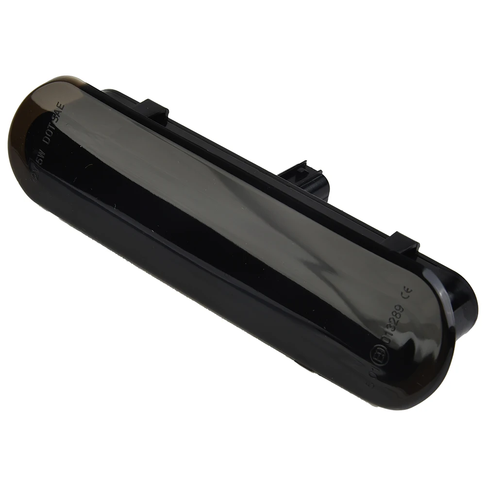 

1x Smoke/Tinted Car LED Brake Light Lamp Rear Light For Suzuki Jimny JB64W/JB74W 2018/2019/2020 3rd High Mounted Stop Lamp