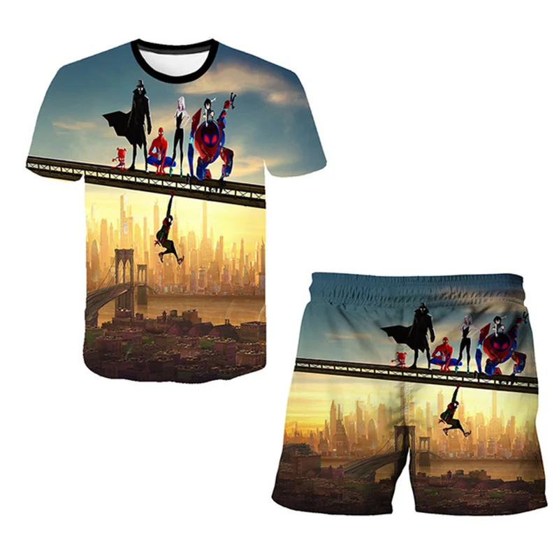 

Комплект детской одежды из футболки с коротким рукавом и брюк