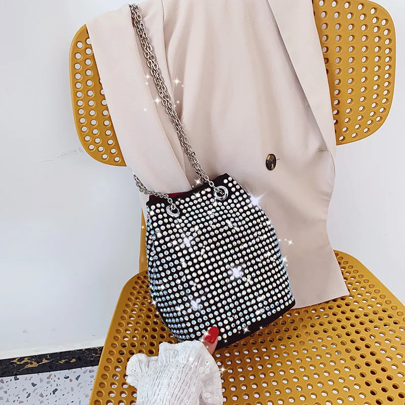 

Luxury Fashion Handbag 2022 Europe and The United States Diamond-encrusted Bag Bucket Hand Multi-functional Portable Evening Bag
