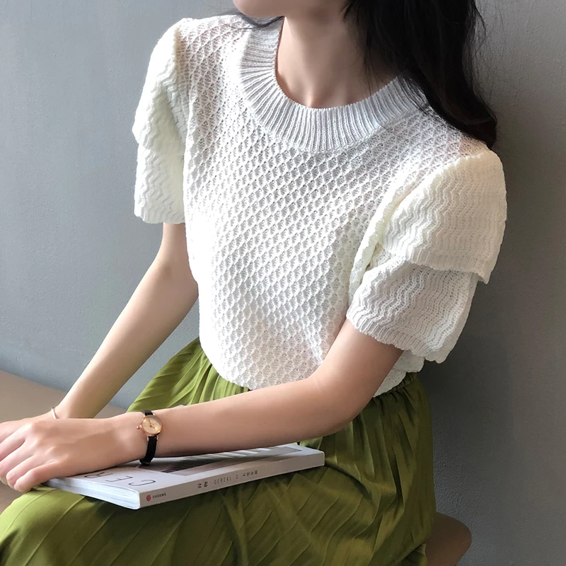 

Knitting Women's T-shirt 2022 Summer New Round Neck Puff Sleeve Hollow-Carved Design Short Sleeve Pullover Sweater Female Tops