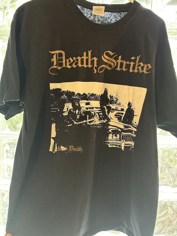 Футболка с надписью Death Strike размер XL 1991