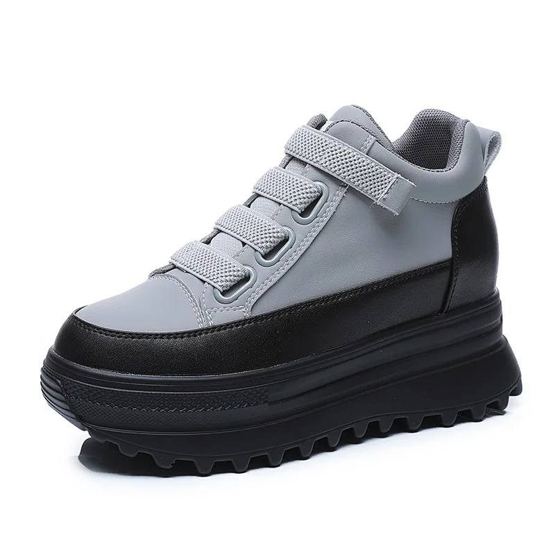 

Женские кроссовки из натуральной кожи, на танкетке 7 см