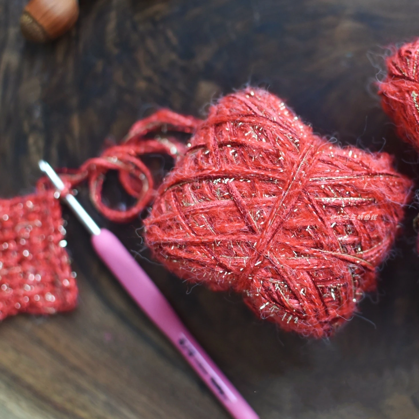 Красная пряжа для вязания крючком 100 г золотая шерстяная сумок толстая блестящая