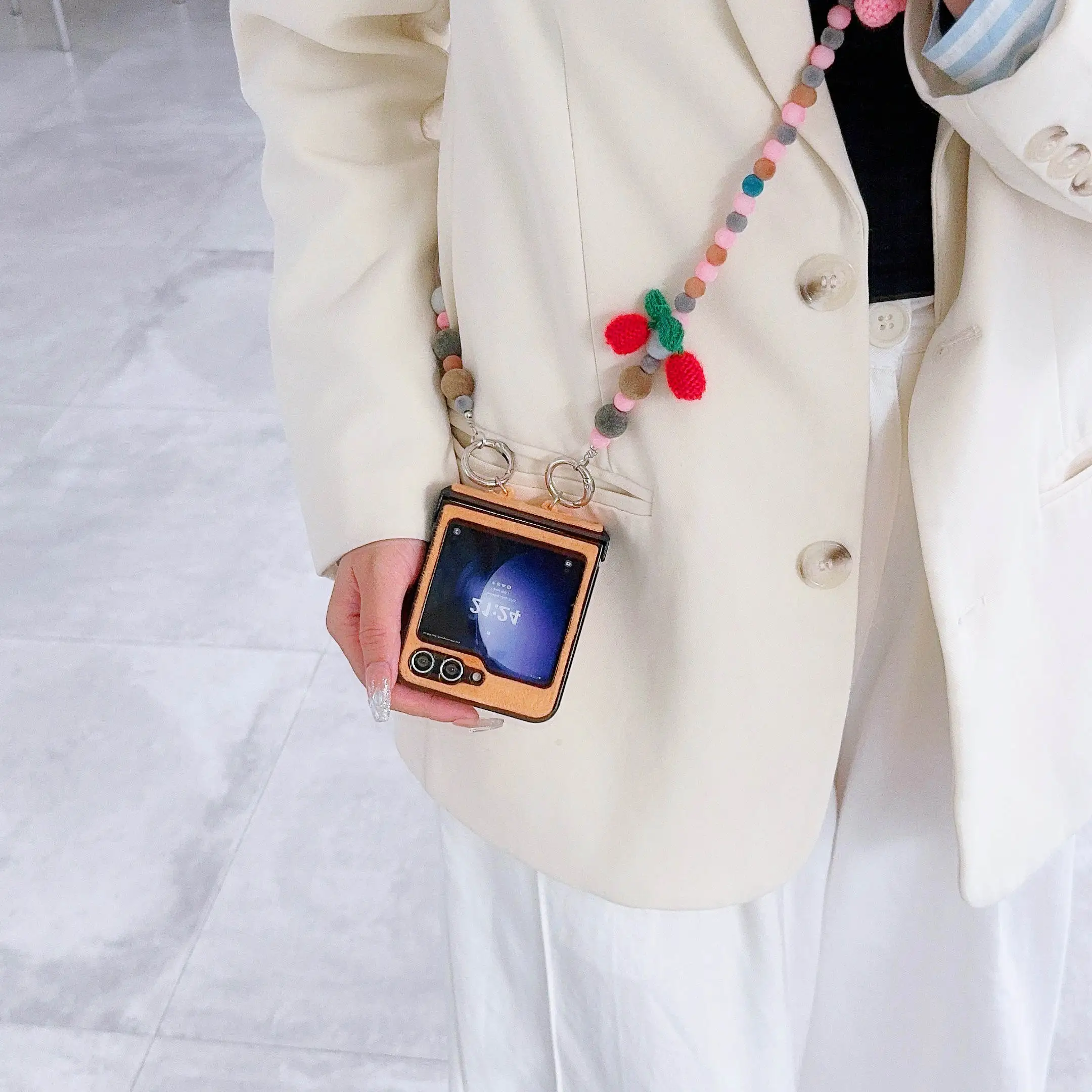 Красочный плюшевый чехол для телефона из искусственной кожи с ремешком через