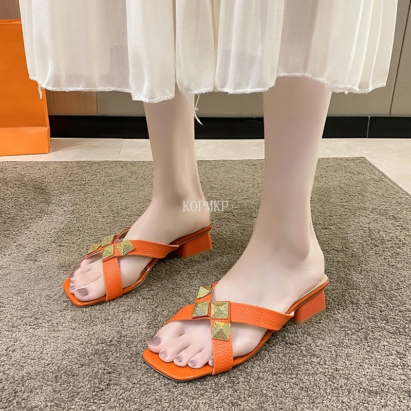 

2022 Summer High Quality Gladiator Rivets Women Sandals Shoes Bohemia Beach Shoes Rubber Sole Fow Square Toe Summer Women 35-40