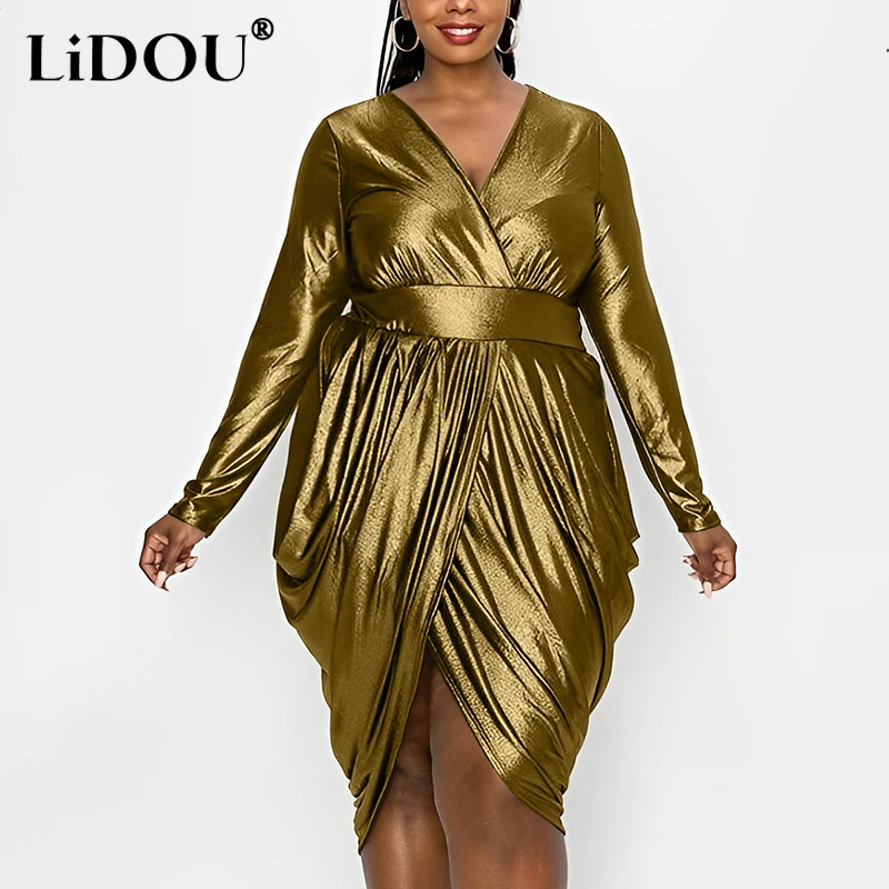 Рисунок 2 - Женское асимметричное платье с длинным рукавом