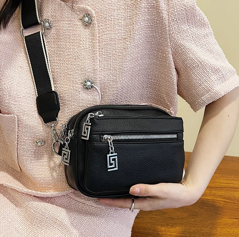 

Women Soft Pu Leather Coin Purse Wallets Female Purses Casual Crossbody Bag Card Holders High Quality Money Bag Small Square Bag