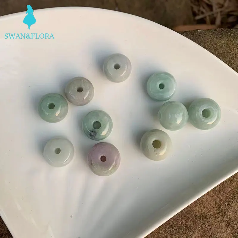 

Natural Myanmar Emerald Jadeite Pendant Necklace jade high-end gift Pendant Necklaces