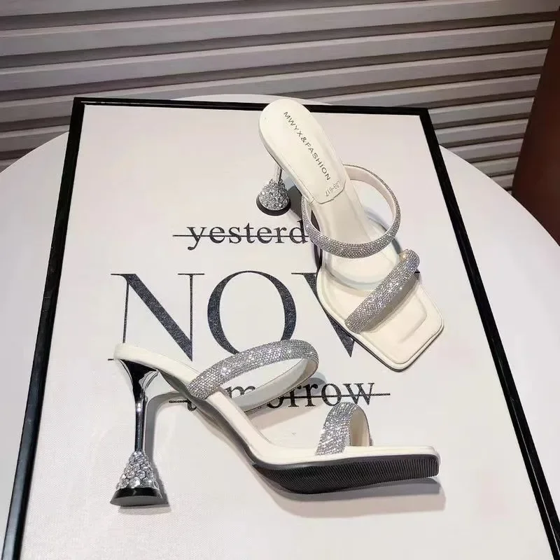 Женские босоножки на высоком каблуке привлекательные туфли с открытым носком