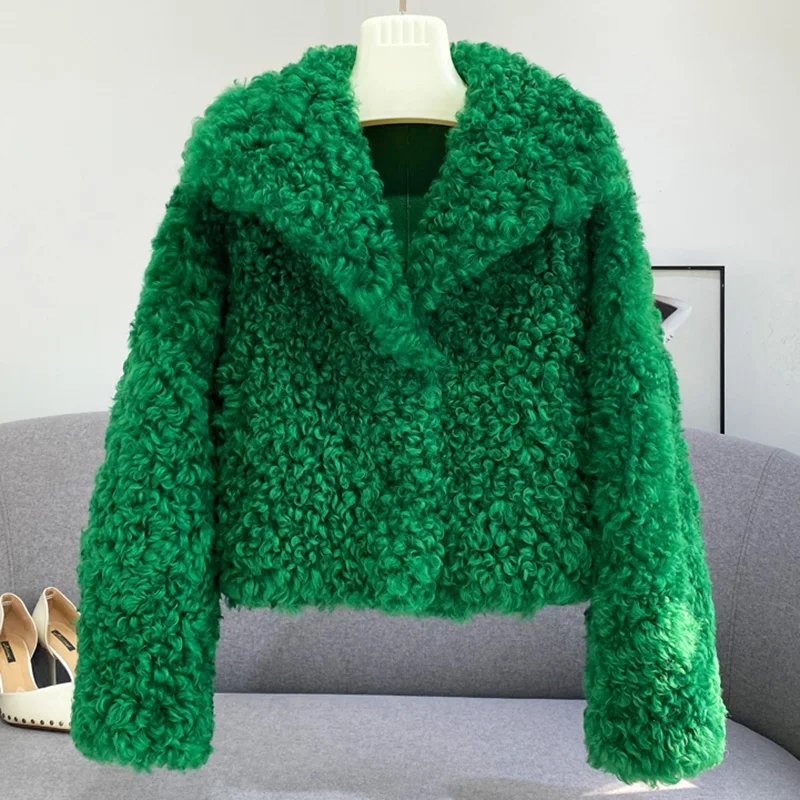 Winter Fashion Women Real Lamb Fur Coat Warm Short Luxury Lamb Fur Shearling Jacket Wool Turn Down Collar Crop Coat  LM5236