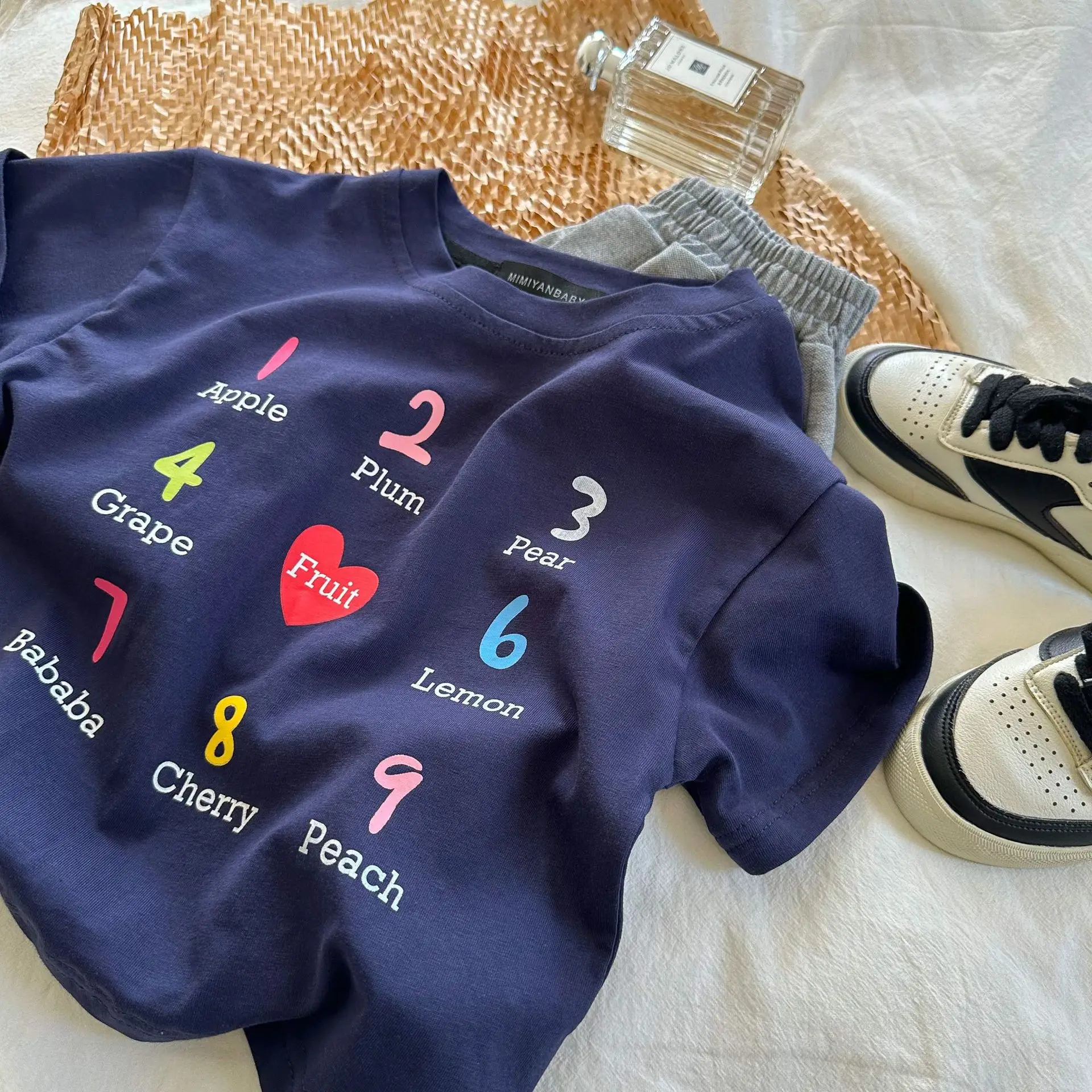 

Детская одежда, Детская футболка с коротким рукавом, весна-лето 2023, новая модная футболка с принтом для мальчиков и девочек