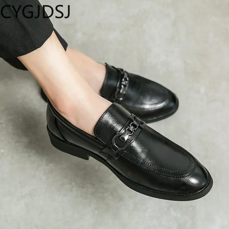 

Wedding Dress Oxfords Loafers for Men Formal Shoe for Men Slip on Shoes Men Classic Shoes Office 2023 Business Suit Zapato Tacón