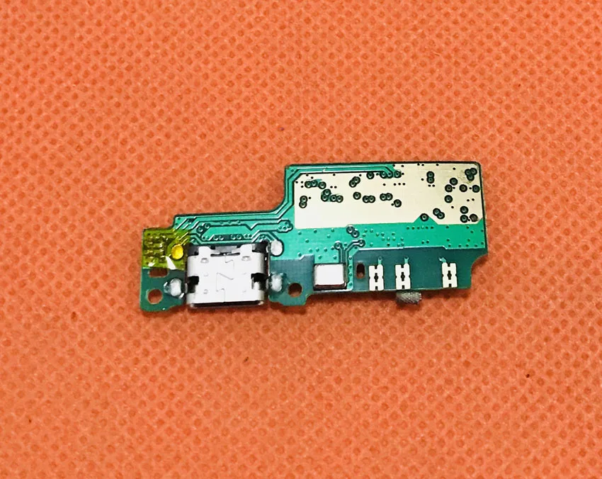 

Used Original USB Plug Charge Board For Blackview S8 MT6750T Octa Core Free shipping