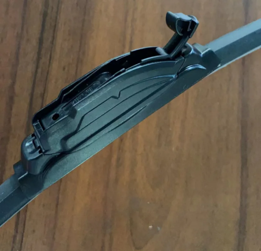 Стеклоочистители J-Hook для лобового стекла 21 + 20 дюймов OEM Качество всесезонные