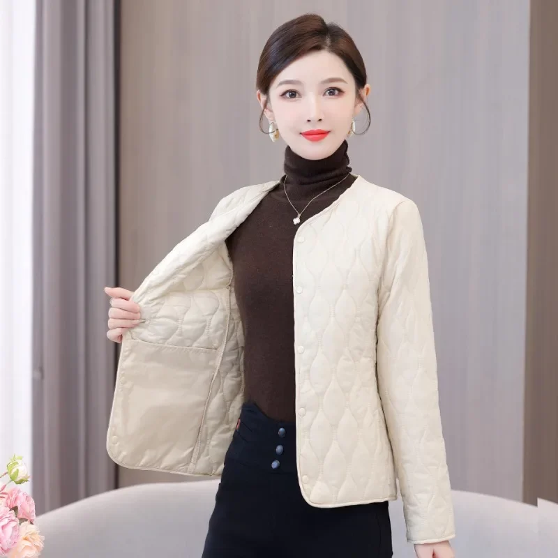 Осенне-зимняя элегантная женская новая утепленная хлопковая куртка с бархатной