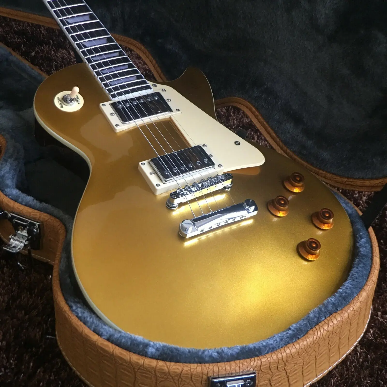 

Guitar Factory Customized Electric Guitar Gold Top Electric Guitar Fast Shipping