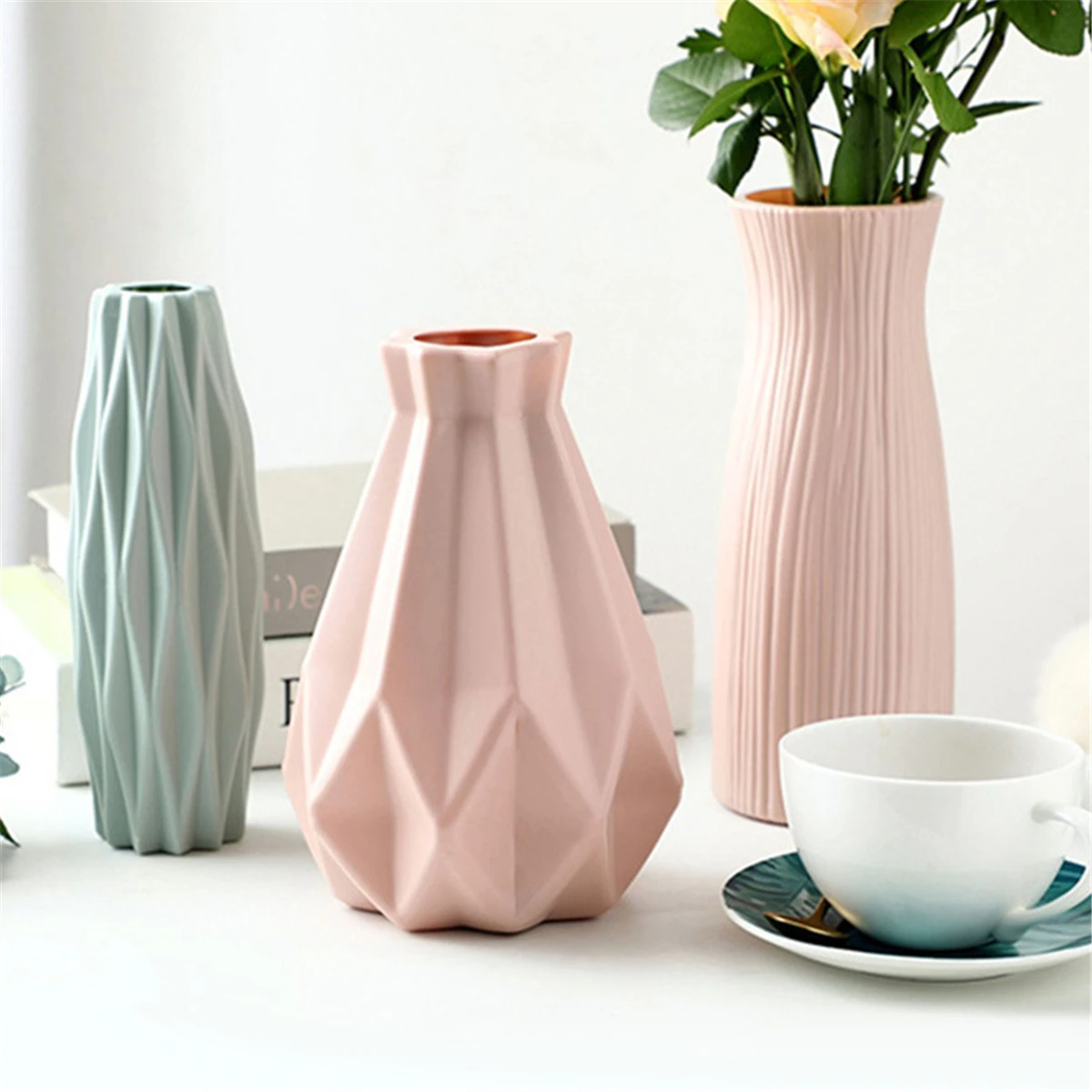 

Nordic INS Imitation Ceramic Flower Vase Decoration Household Plastic Vases Creative Wedding Home Accessories Minimalist Decor