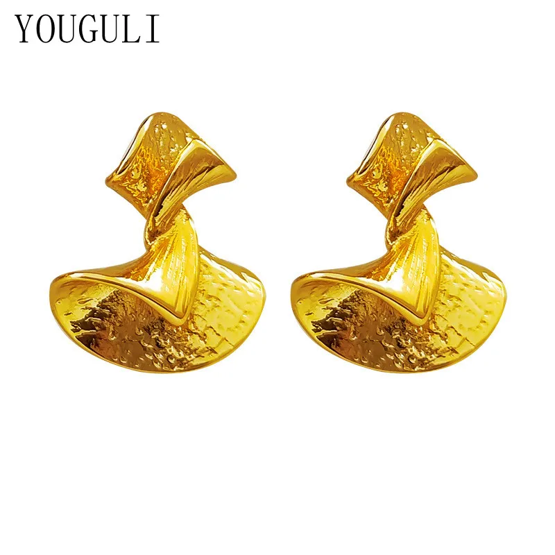

S925 needle Trendy Jewelry Geometric Earrings 2021 New Trend Golden Plating Brass Metal Stud Earrings For Women Accessories