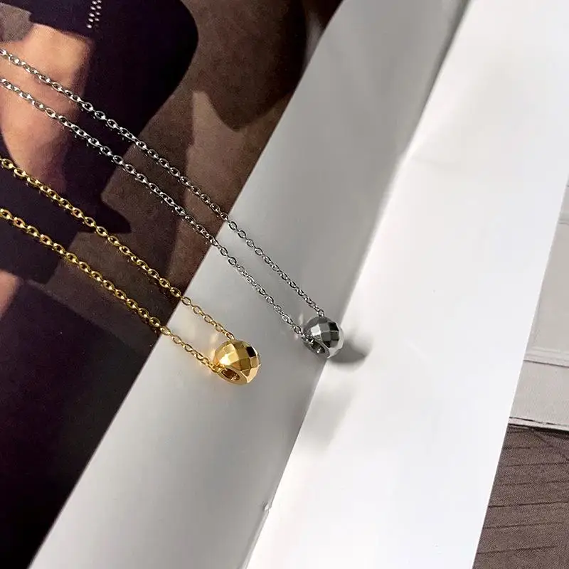 Новинка 2025 простое и универсальное геометрическое изогнутое круглое ожерелье с