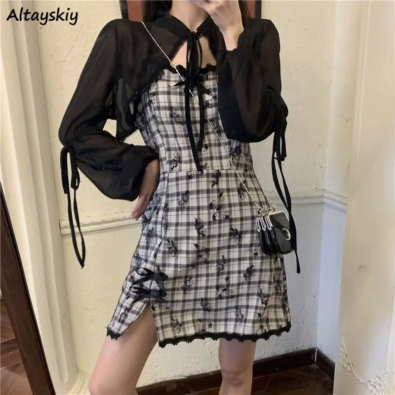 

Sets Women Sleeveless Plaid Dresses Crop Bandage Blouses Fashion Korean Elegant Sweet Lovely Preppy Summer Casual Girls Design