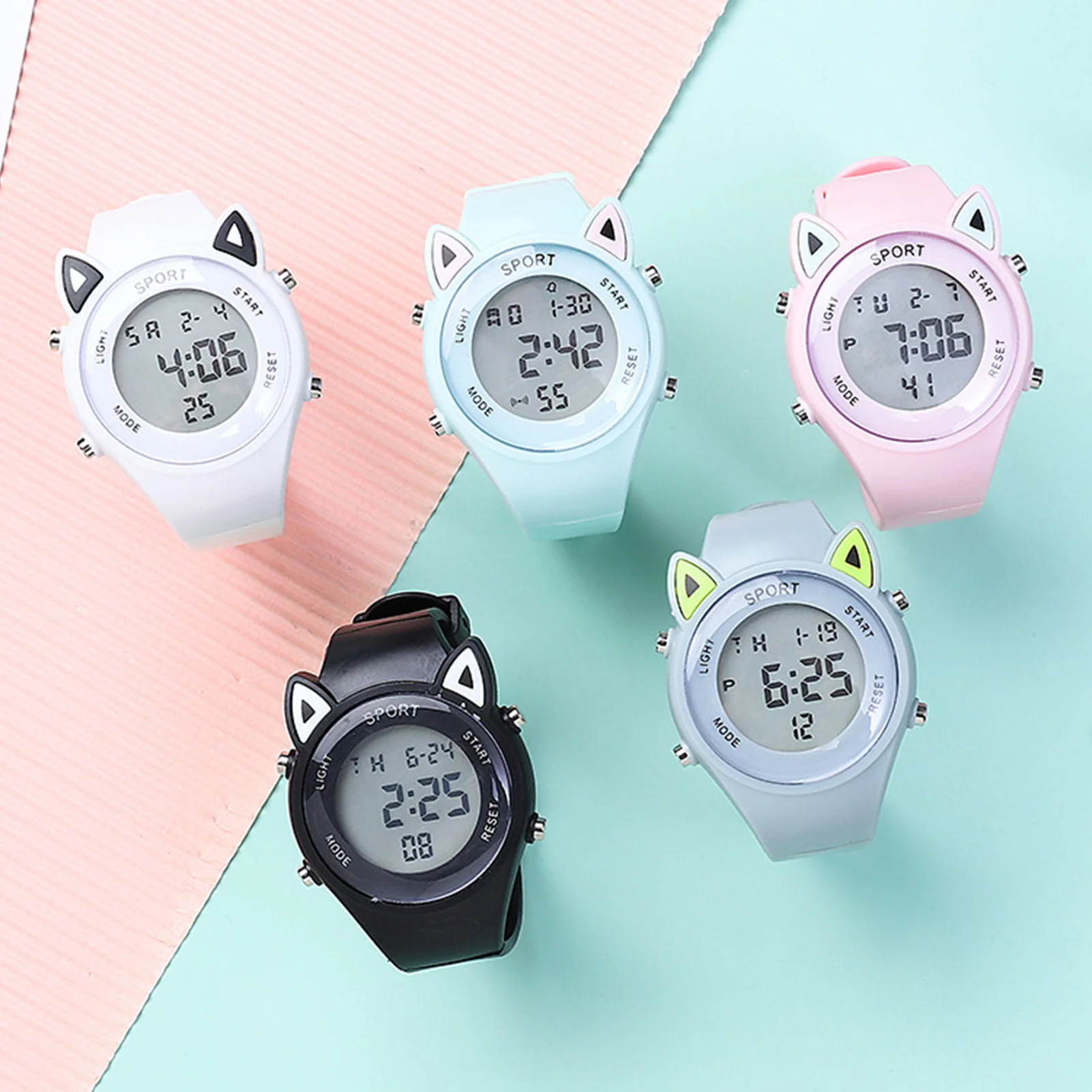 

Cute Cat Ears Digital Watches Waterproof LED Screen Soft Strap Wristwatch for Students Boys and Girls NIN668