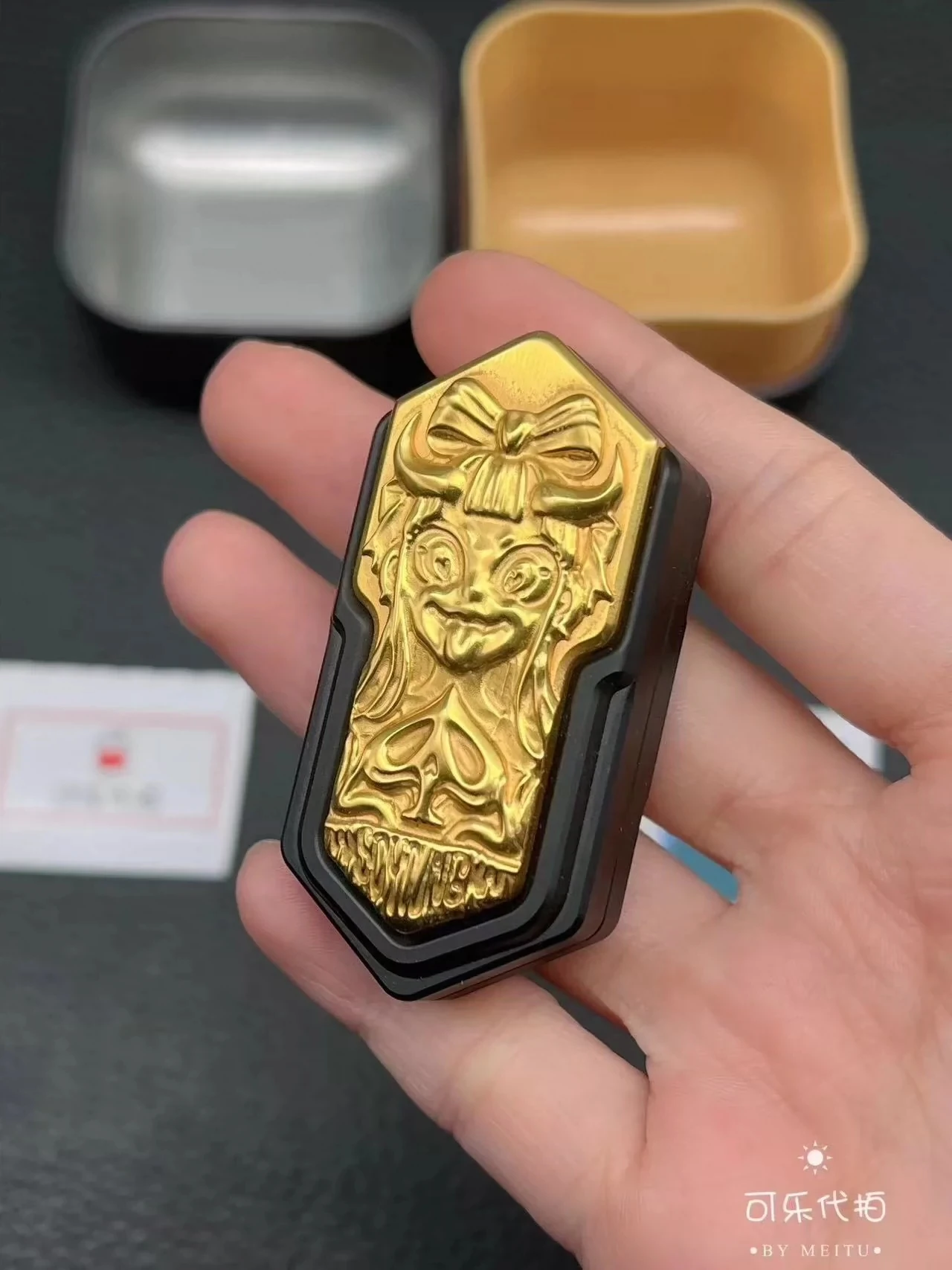 Yedc титановая черная Золотая покерная Лолита