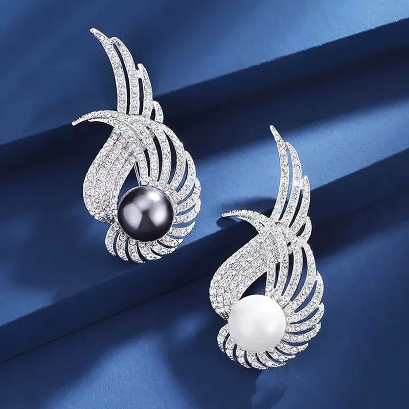 

Luxury Pearl Brooch For Women Wing Brooches Accessories Crystal Rhinestone Office party Pins Brooch Bag Dress Buckle Jewelry