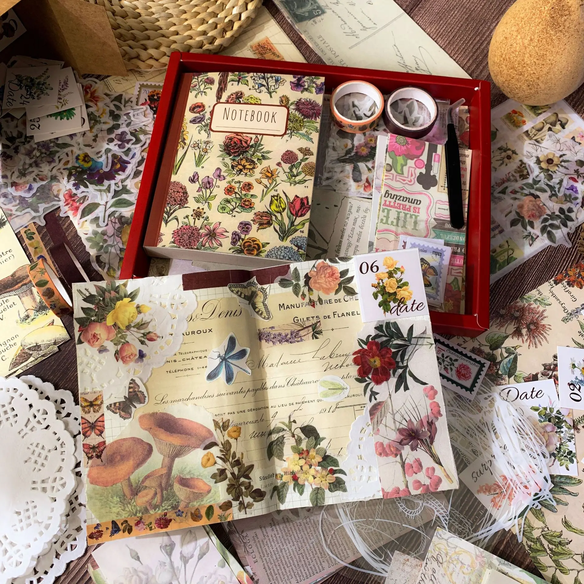 

265pcs/Box Stickers Hand Account Boxed Sticker Retro Nostalgia Flowers and Plants DIY Deco Vintage Stickers Source Material