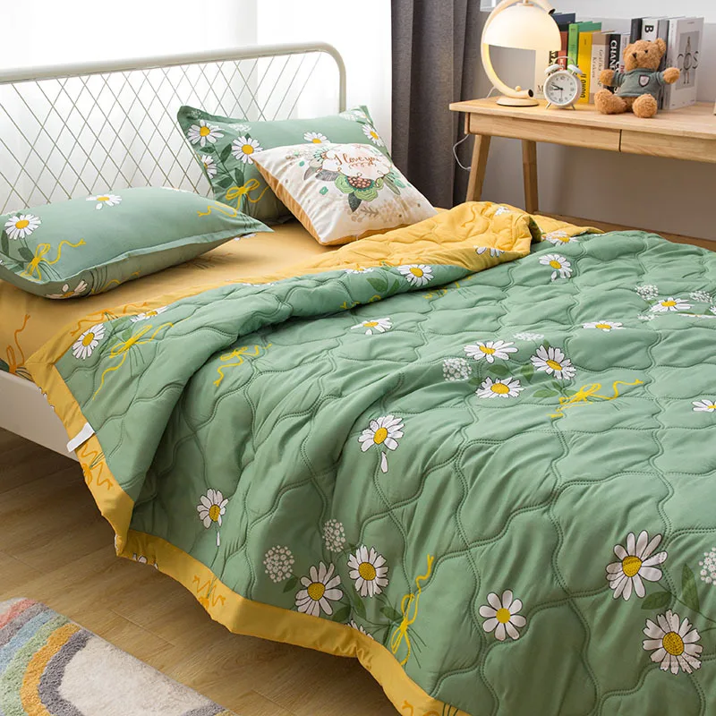 

Cool Summer Quilt Soft Washed Microfiber Breathable Air Conditioning Comforters Duvets Insert Home Office Nap Blanket Bedspread