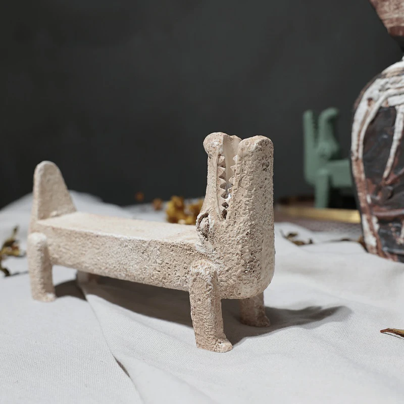 

Современные креативные фигурки крокодиловой кожи, 3 цвета, поделки из смолы, настольное украшение, держатель для ручек для спальни, кабинета, размещение гостиной, крыльца