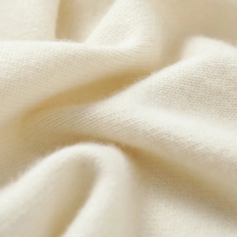 Рисунок 3 - Пуловер с открытыми плечами