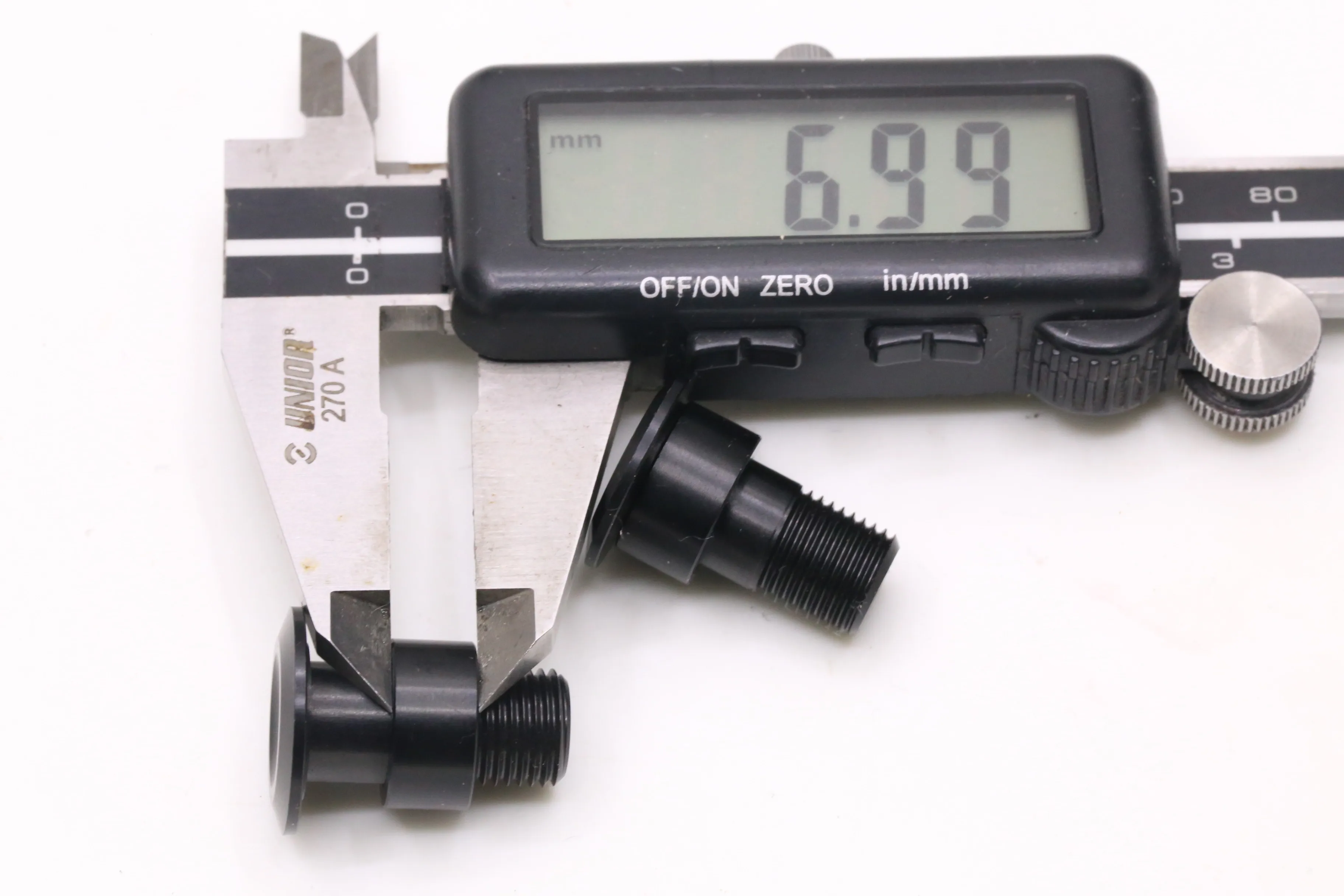 Байонетное крепление на задний амортизатор Комплект болтов трек 40 мм упорное