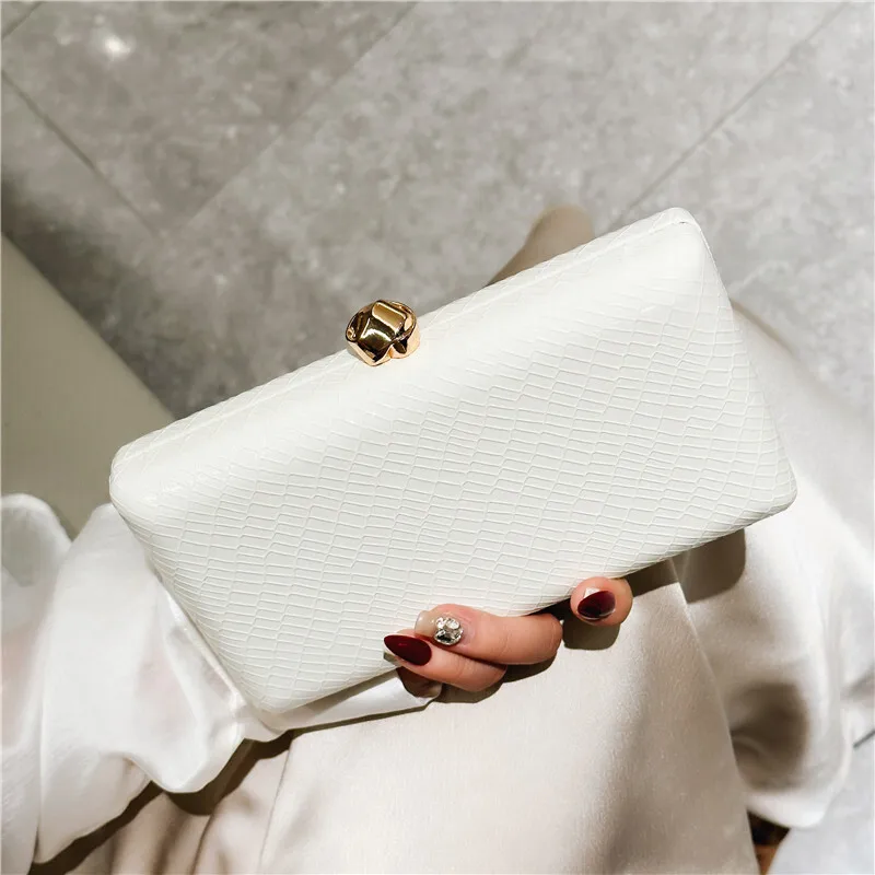 2024 новая акриловая сумка со змеиным узором женская маленькая квадратная летняя