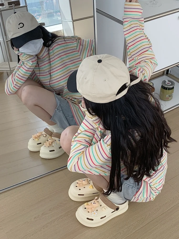 Cute Bear DIY Hole Garden Shoes Female Slippers 2023 Summer Soft Thick Sole EVA Wearing Cute Beach Sandals