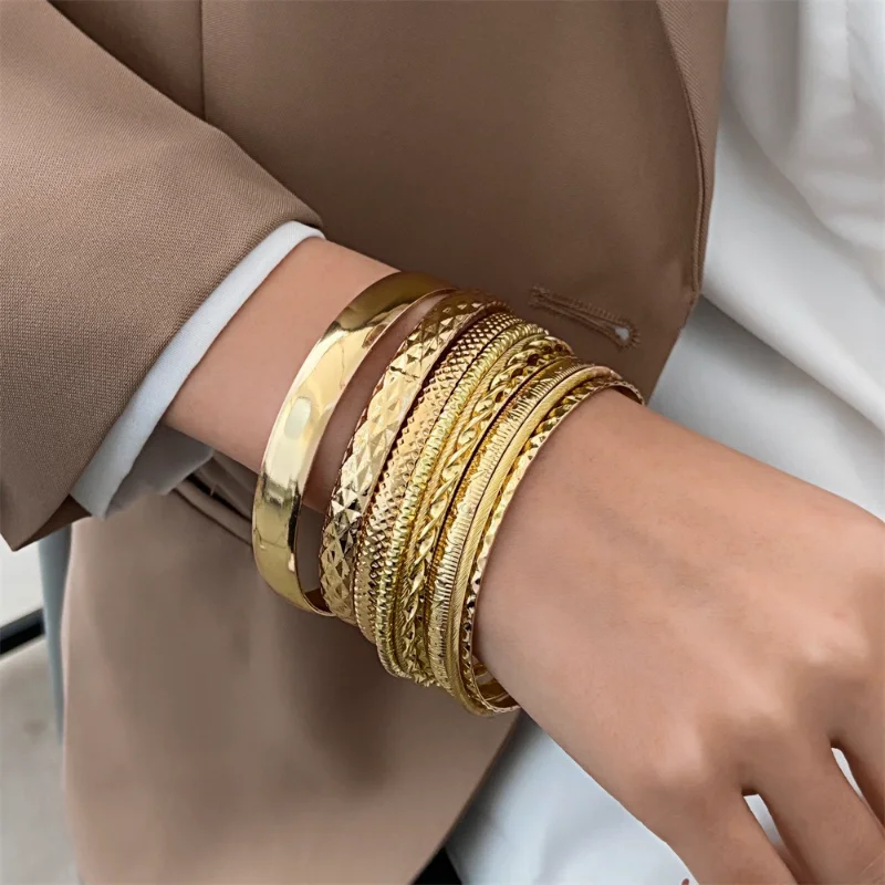 

10pcs Ethnic Style Simple Alloy Bracelets for Women Vintage Gold and Silver Wide Bracelet Set