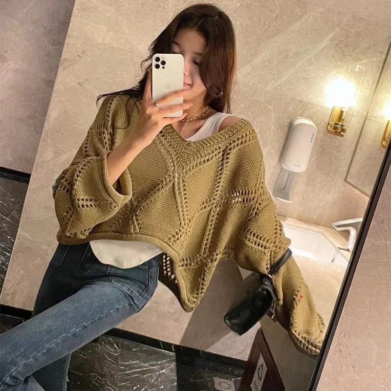 

YUQI 2022 осенние полые ромб, футболки с длинным рукавом, женские повседневные свободные трикотажные футболки с V-образным вырезом, сексуальные ...