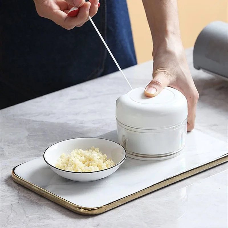 

Mini Garlic Press Mashed Garlic Manually Crushed Minced Garlic Stir Stuffing Hand-pulled Crusher with Brush Home Kitchen Tools