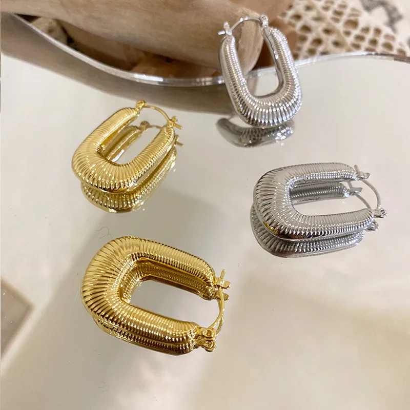 

Statement Fashion Metallic U Shaped Earings Personality New Geometric Hoop Earrings