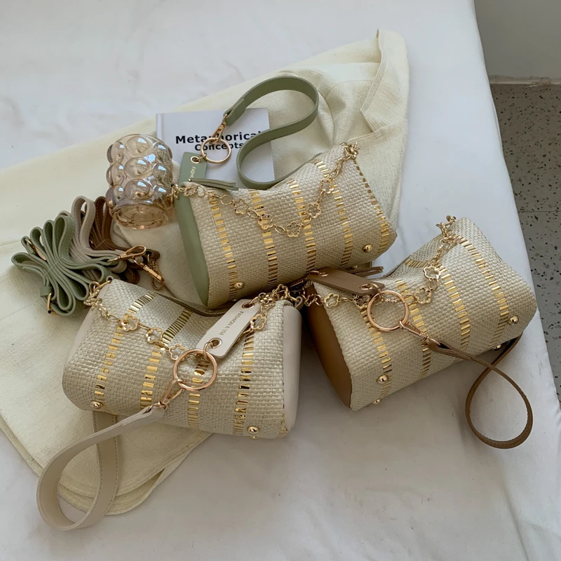 Small Weave Straw Bucket Bags for Women 2023 Summer Fashion Crossbody Bags Lady Travel Purses and Handbags Shoulder Side Bag