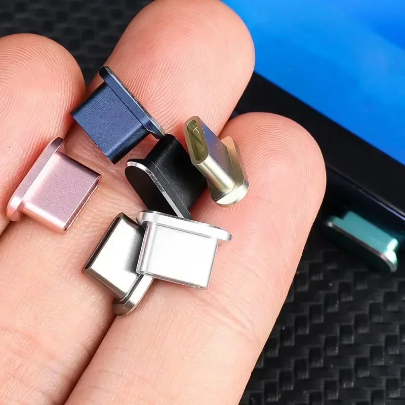 Для iPhone 15 серии пылезащитные заглушки из алюминиевого сплава металлическая