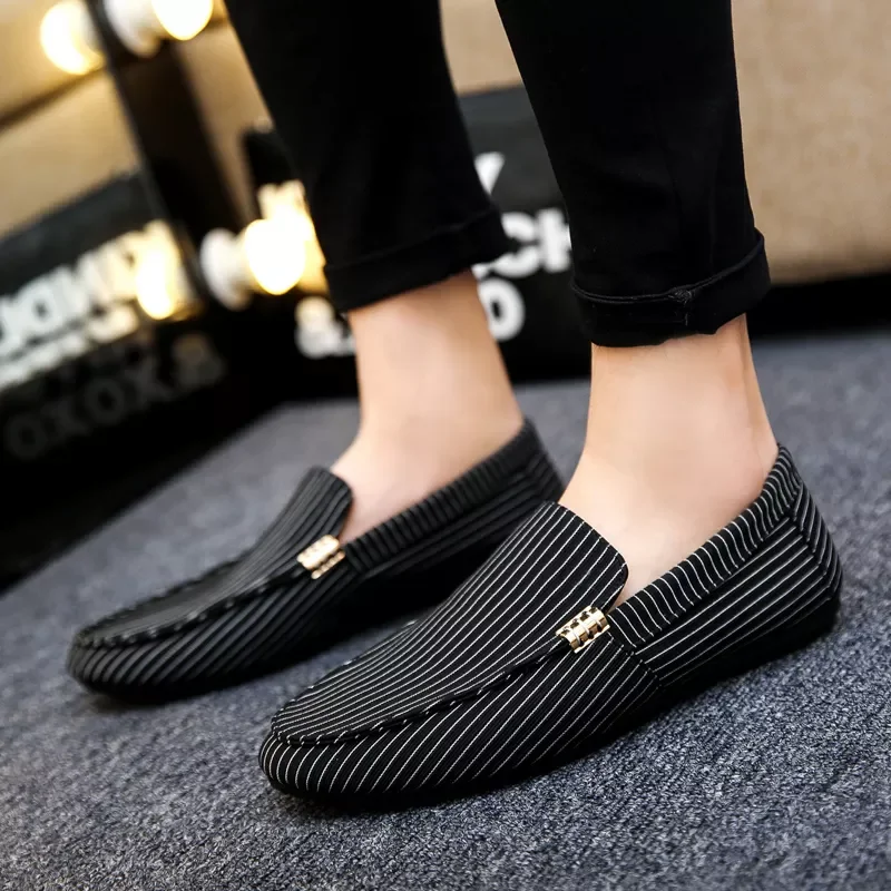 

Men's Loafers Breathable Lightweight Casual Shoes Male Soft Non-slip Driving Shoes Fashion Comfortable Men Flats Dress Shoes