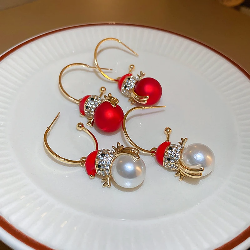

Korea New Fashion Design Silver Needle Studded Pearl Snowman Christmas Drop Earrings For Women's Temperament Jewelry Party Gifts