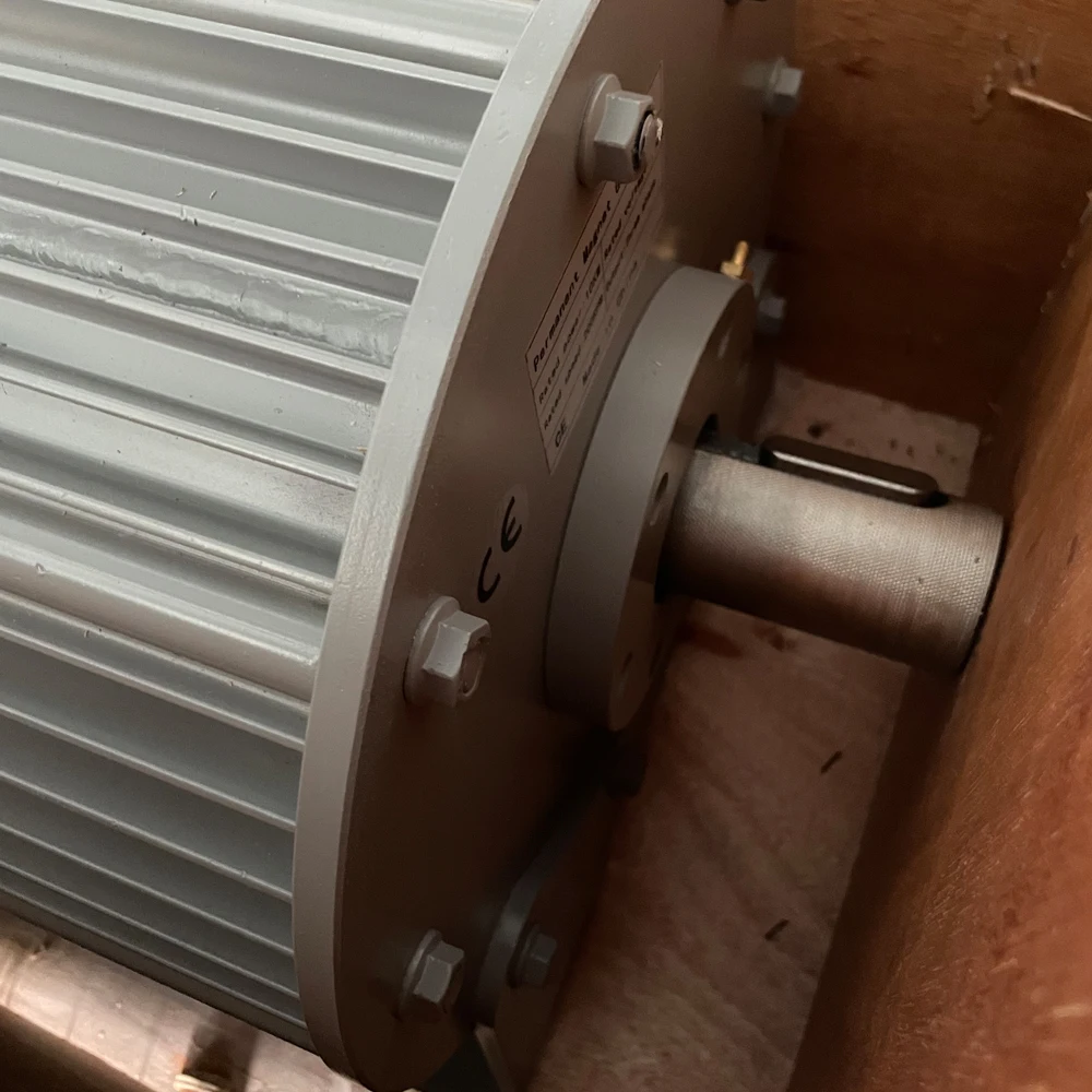 Низкоскоростной генератор с постоянным магнитом 5 кВт 10 48 В 220 380 3-фазный