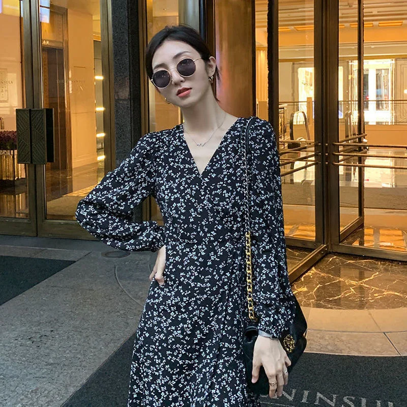 

Корейское платье