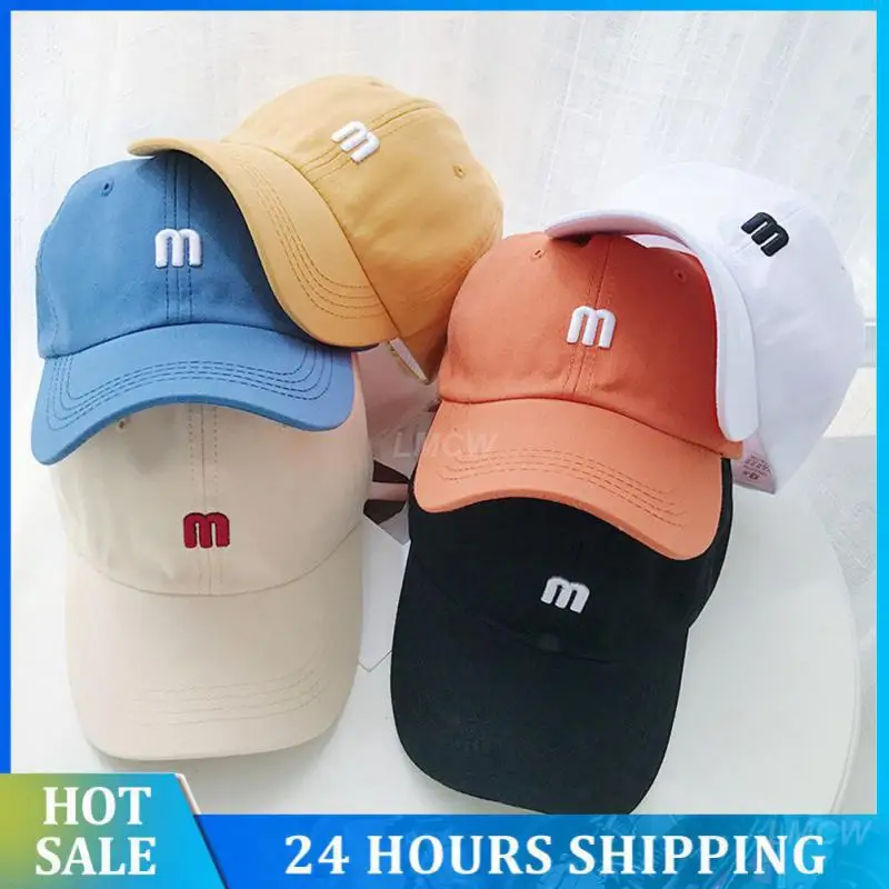 

Модная Кепка с вышивкой в виде букв