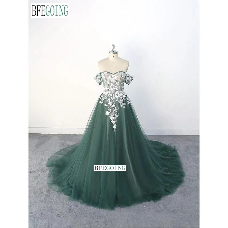 

Luxurious Lace Appliques Tulle A-Line Wedding Dresses Chapel Train Custom Made Floor-Length Sweetheart Bridal Gowns