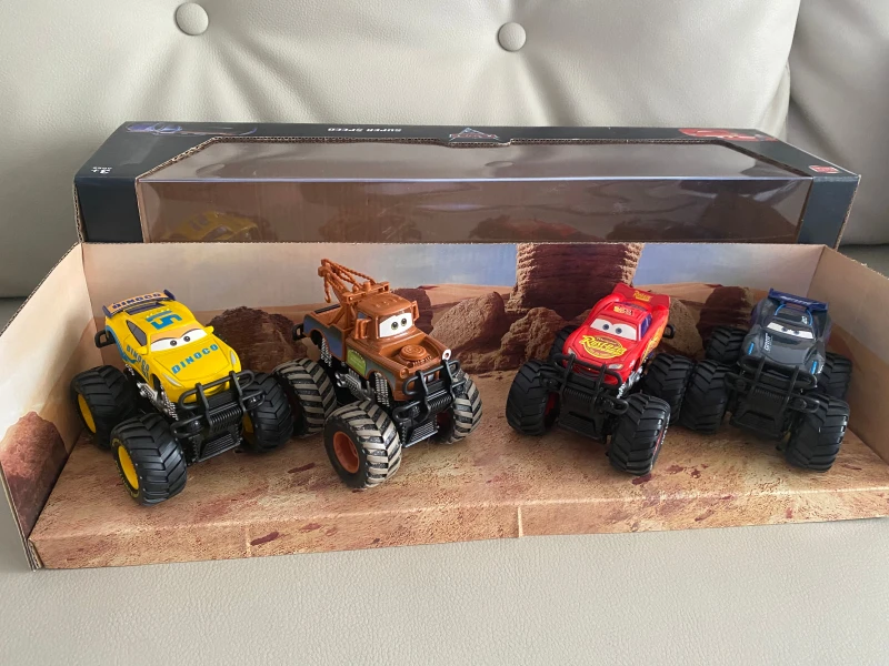 Набор из 4 машинок-моделей Lightning McQueen: Мультяшные внедорожники с откатным механизмом, литые под давлением, подарок на день рождения для детей (art.: 3920daad052bb) - 3920daad052bb