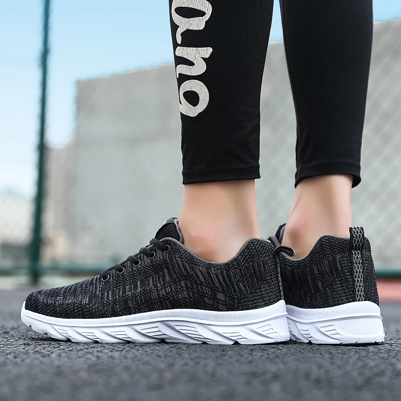 Men's Shoe Fashion 2023 Spring New Zapatillas Hombre Breathable Mesh Travel Casual Sports Running Shoes Old Men's Training Shoes